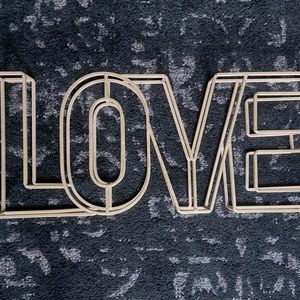 Metal LOVE sign